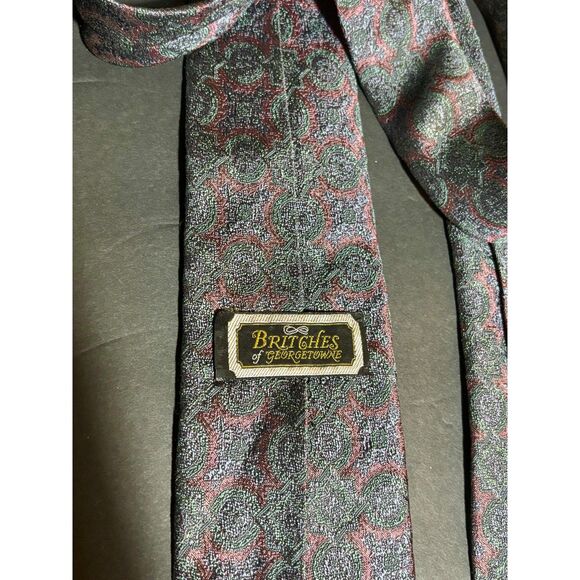 Vintage Britches of Georgetowne Tie – 100% Silk Made in England – Burgundy Green - Picture 4 of 4